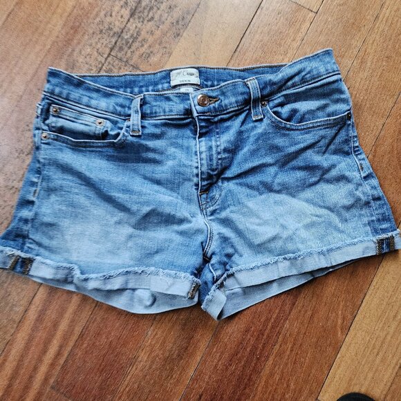 J.Crew Trademark Light Wash Denim Rolled Shorts Size 29 - Picture 1 of 10